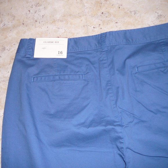 CJ Banks Capri Pants Classic Fit Cotton Stretch with Pockets 16 NWT - Picture 6 of 8